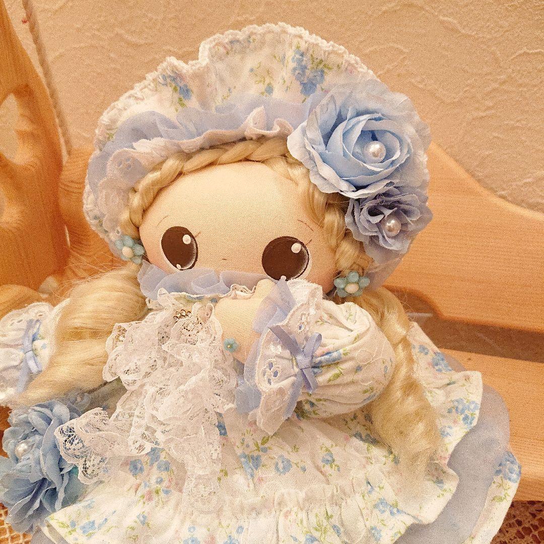 ❁女の子お人形❁ハンドメイドドール❁ブルーローズ❁フェイクフラワー❁オーガンジー