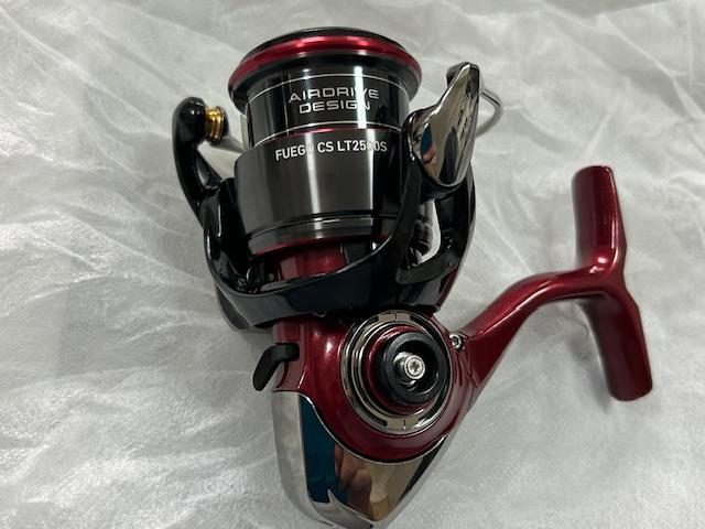 2025年製　FUEGO CS LT2500S　ダイワ　AIRDRIVE