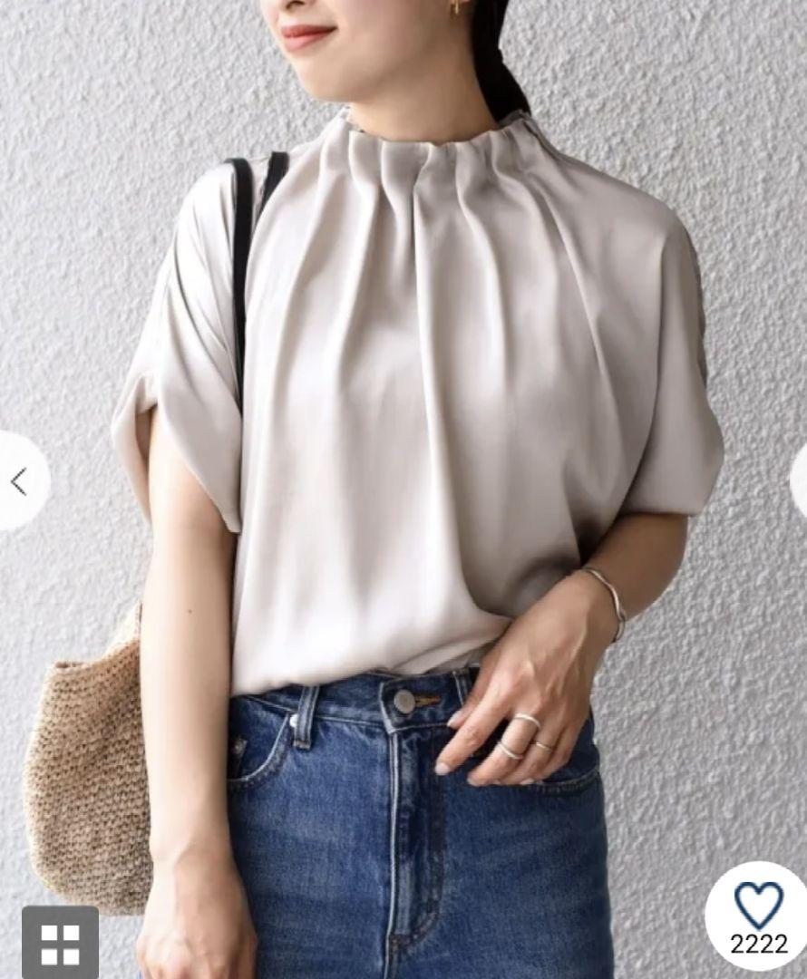 【美品】SHIPSネック ギャザー ソリッド ブラウス 半袖