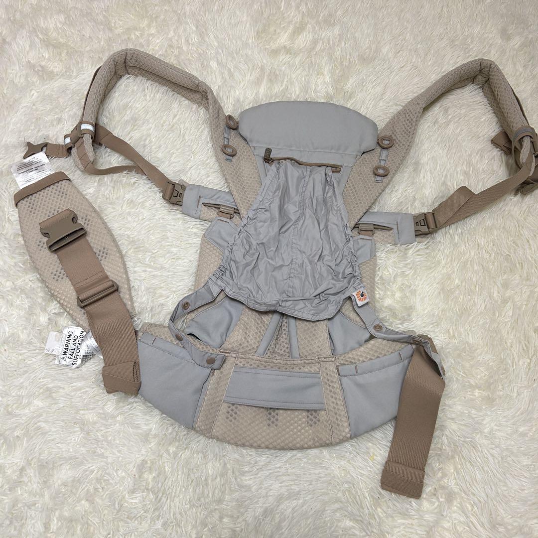 【美品】エルゴベビー オムニブリーズ 日本国内正規品 サンドベージュ