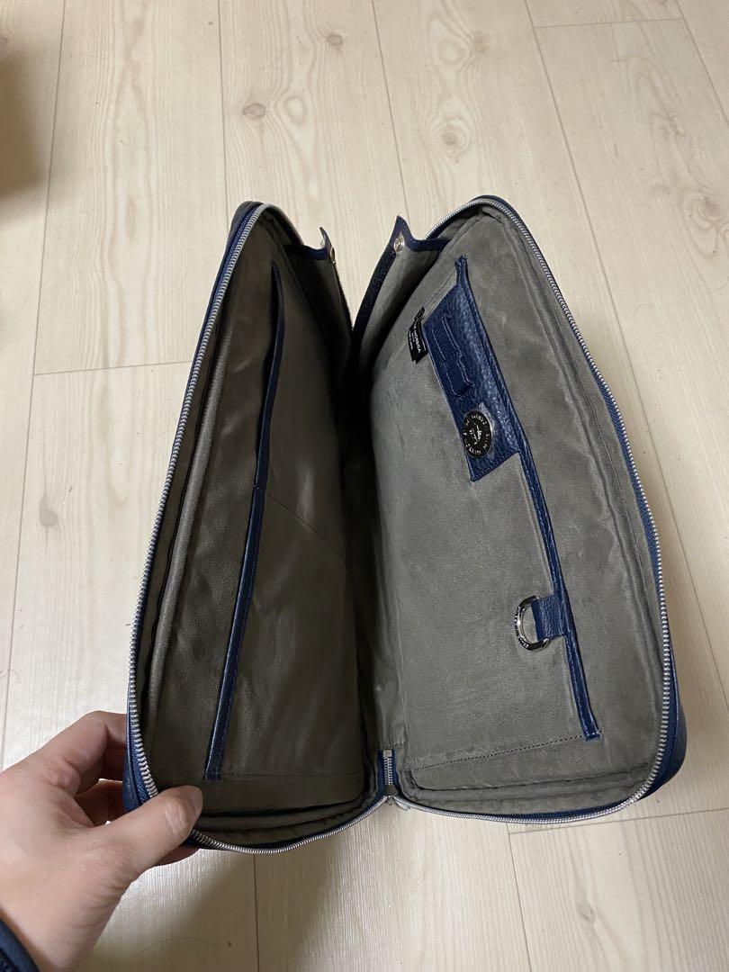 タマポツ様　PELLE MORBIDA ペッレモルビダ　クラッチバッグ　レザー