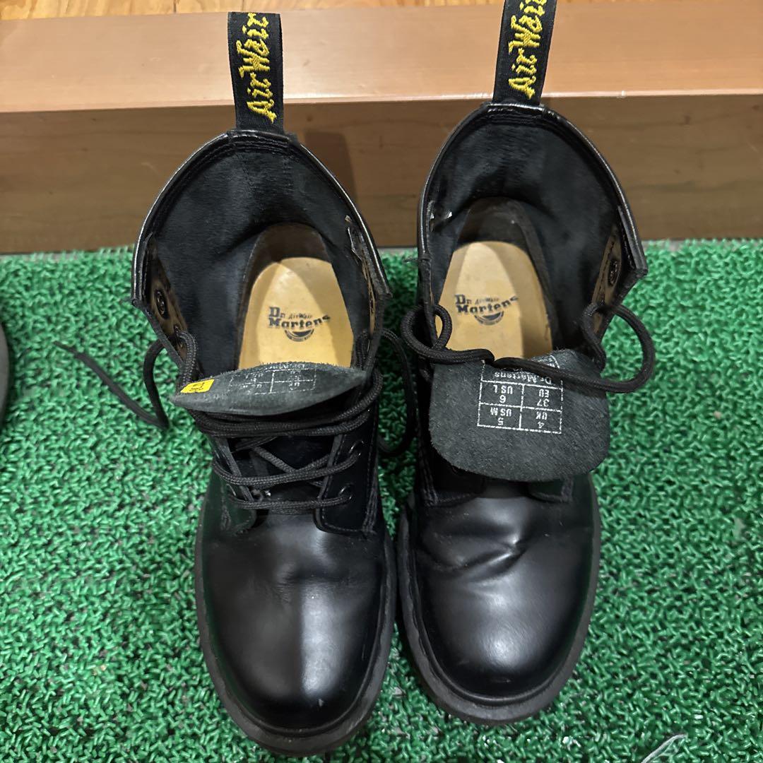 Dr. Martens ブラック ワークブーツ