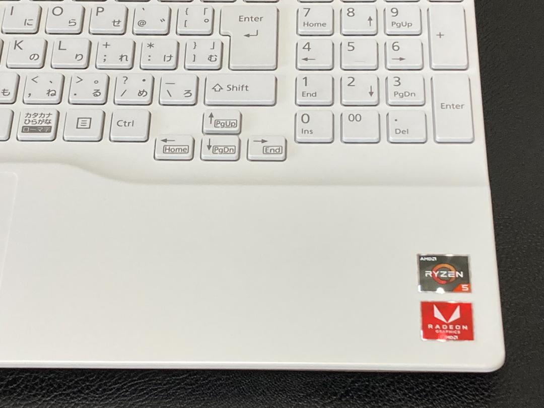 2020製 富士通 LIFEBOOK AH44/E 8GB NVMe256GB
