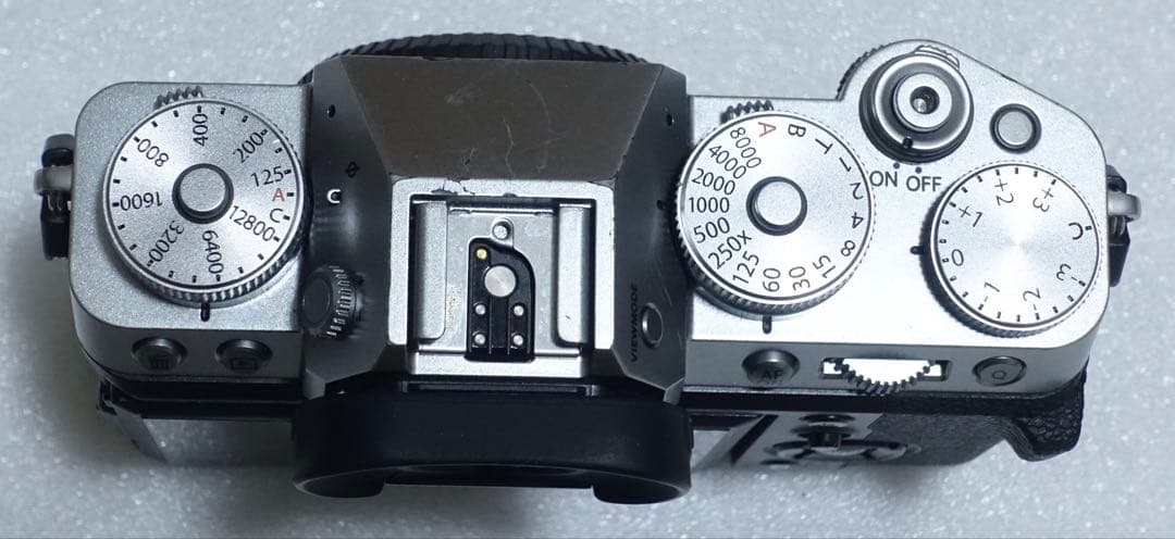 Fujifilm X-T5 ミラーレスカメラ 本体 シルバー ボディのみ Fujifilm X-T5 ミラーレスカメラ 本体 シルバー ボディのみ