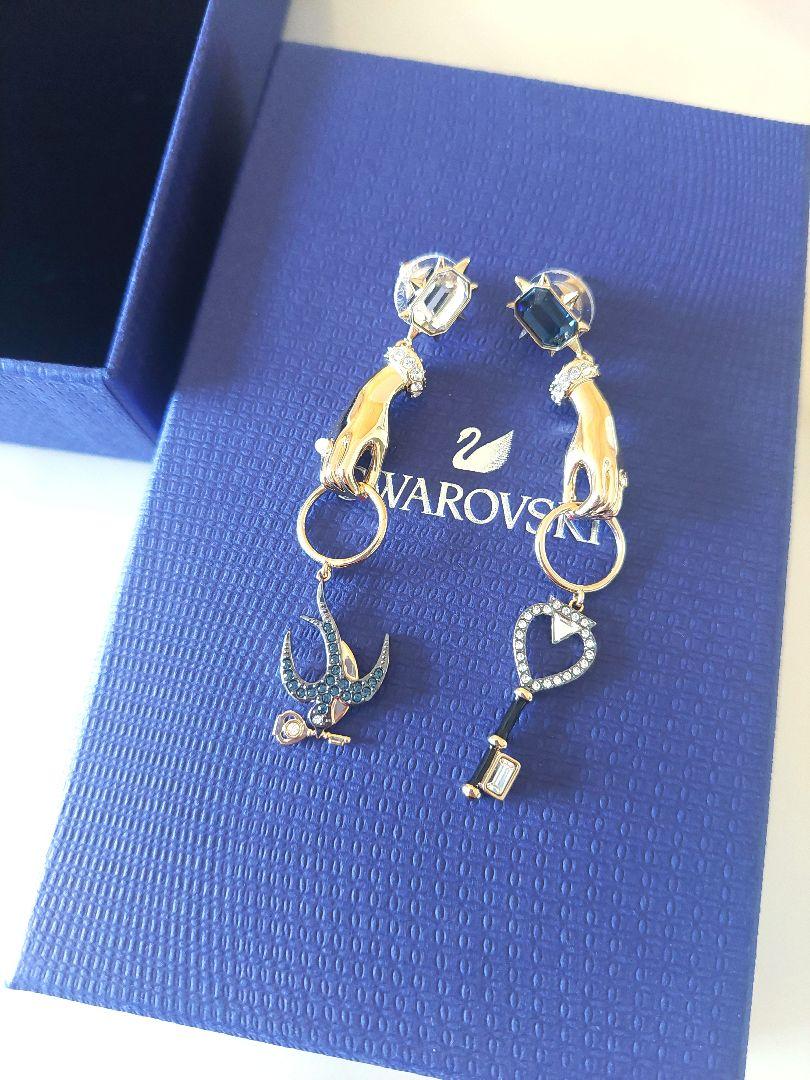 ほぼ新品 SWAROVSKI Tarot Magic ピアス スワロフスキー
