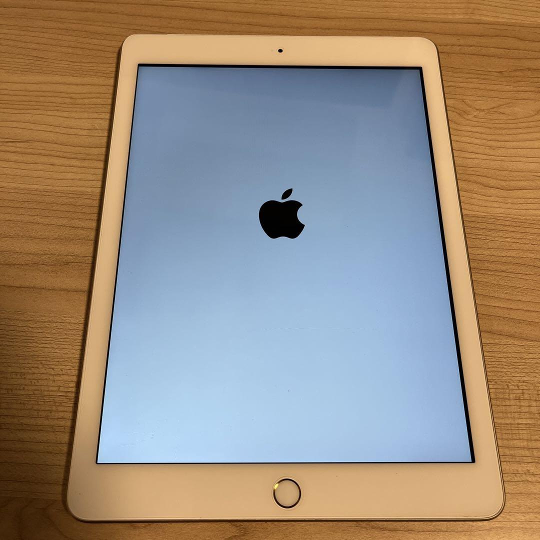 docomo iPad 5 Wi-Fi+Cellular 32GBゴールド - メルカリ
