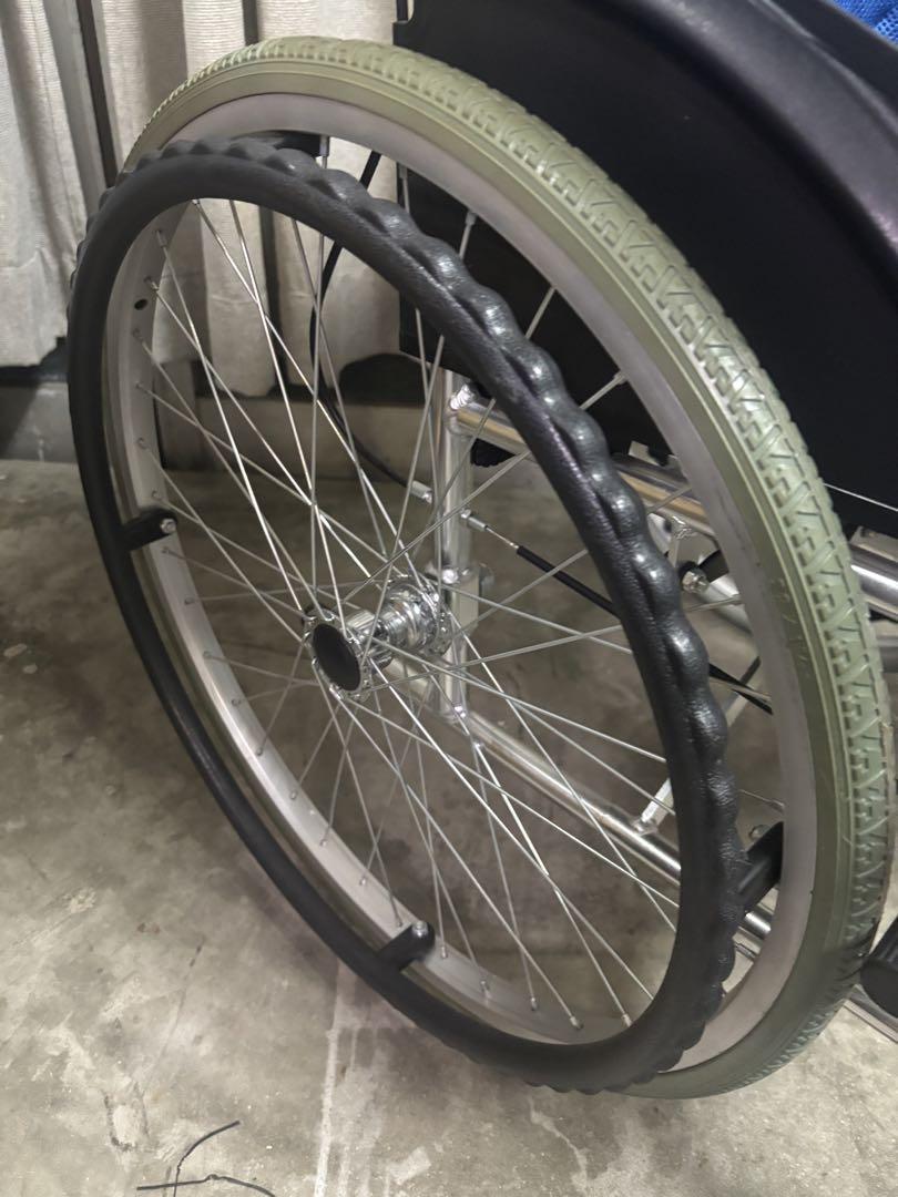 【比較的キレイ‼️】KADOKURA カドクラ　自走用　車椅子　ブルー