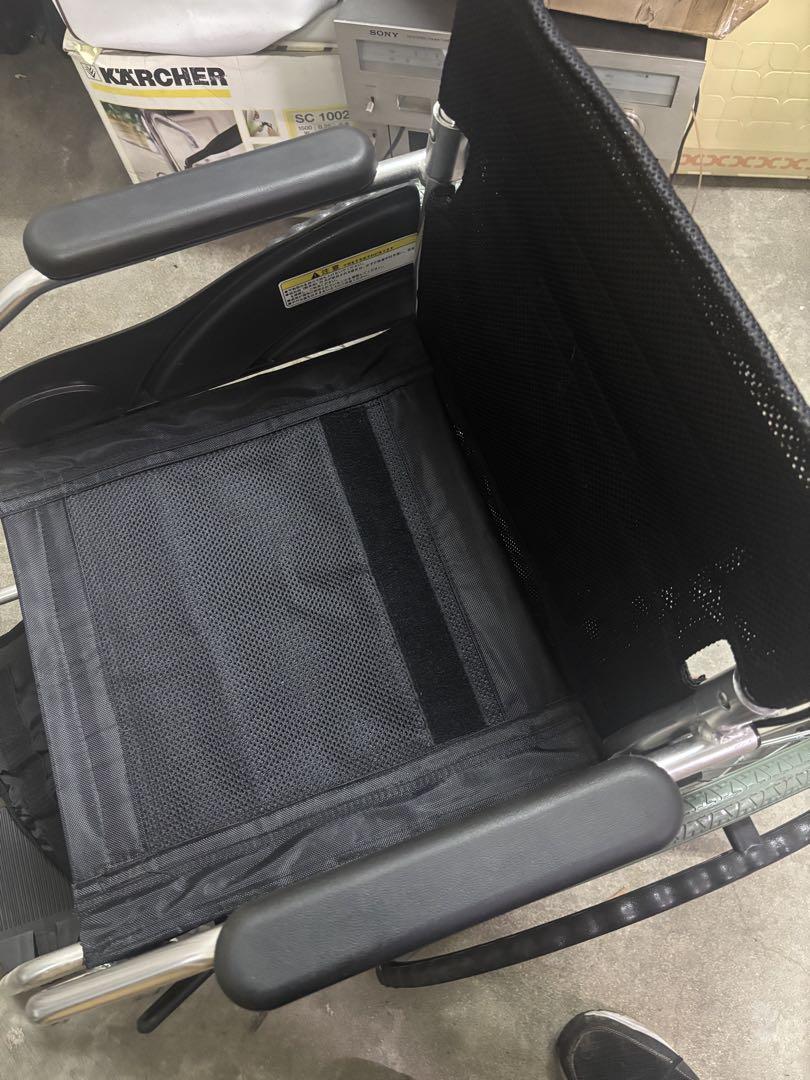 【比較的キレイ‼️】KADOKURA カドクラ　自走用　車椅子　ブルー
