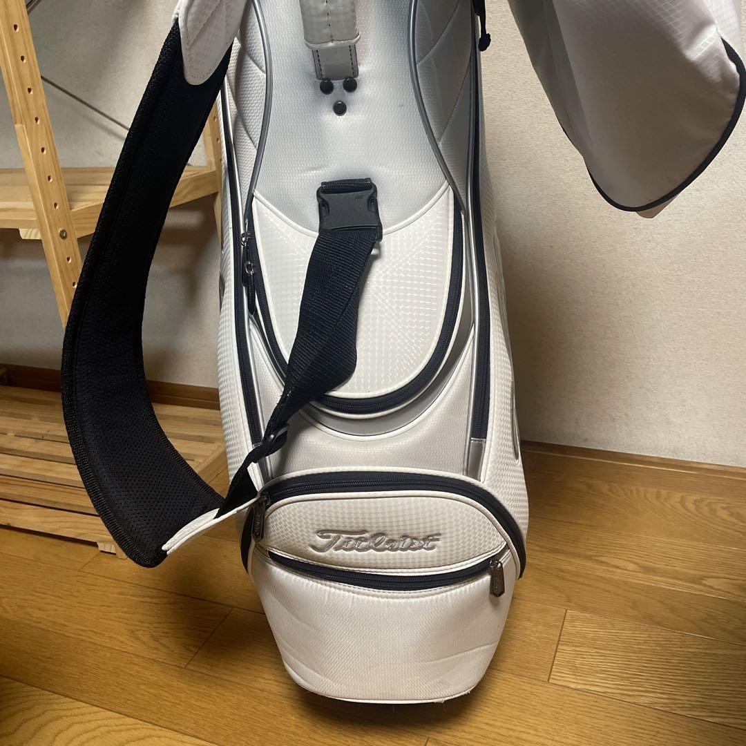 タイトリスト　キャディーバッグ  軽量