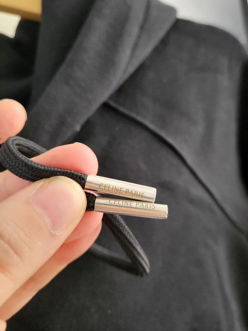 好評 セリーヌ パックプリント ロゴ パーカー かわいい新作