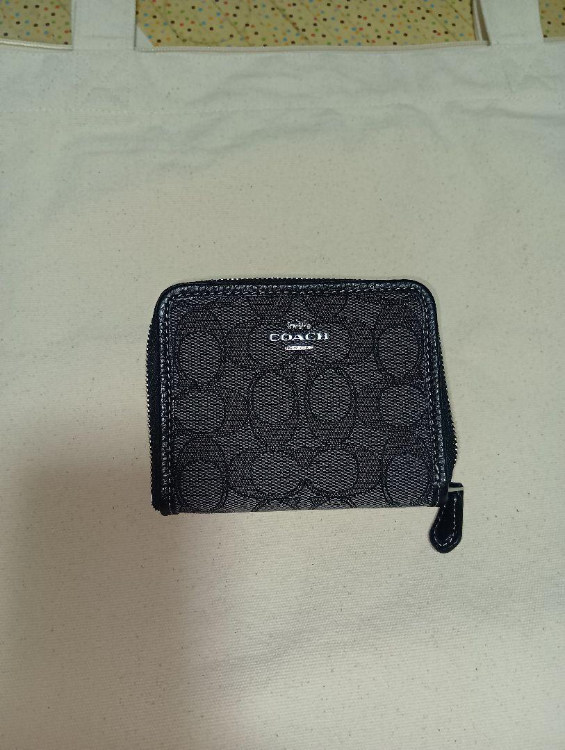 COACH ブラック 二つ折り財布