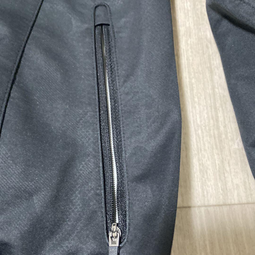 ATHLETA ピステ・ウィンドブレーカー Lサイズ ブラック　上下セットアップ