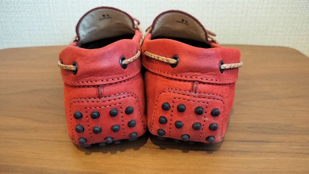 【中古品】TOD'S 赤 モカシン メンズ 【中古品】TOD'S 赤 モカシン メンズ