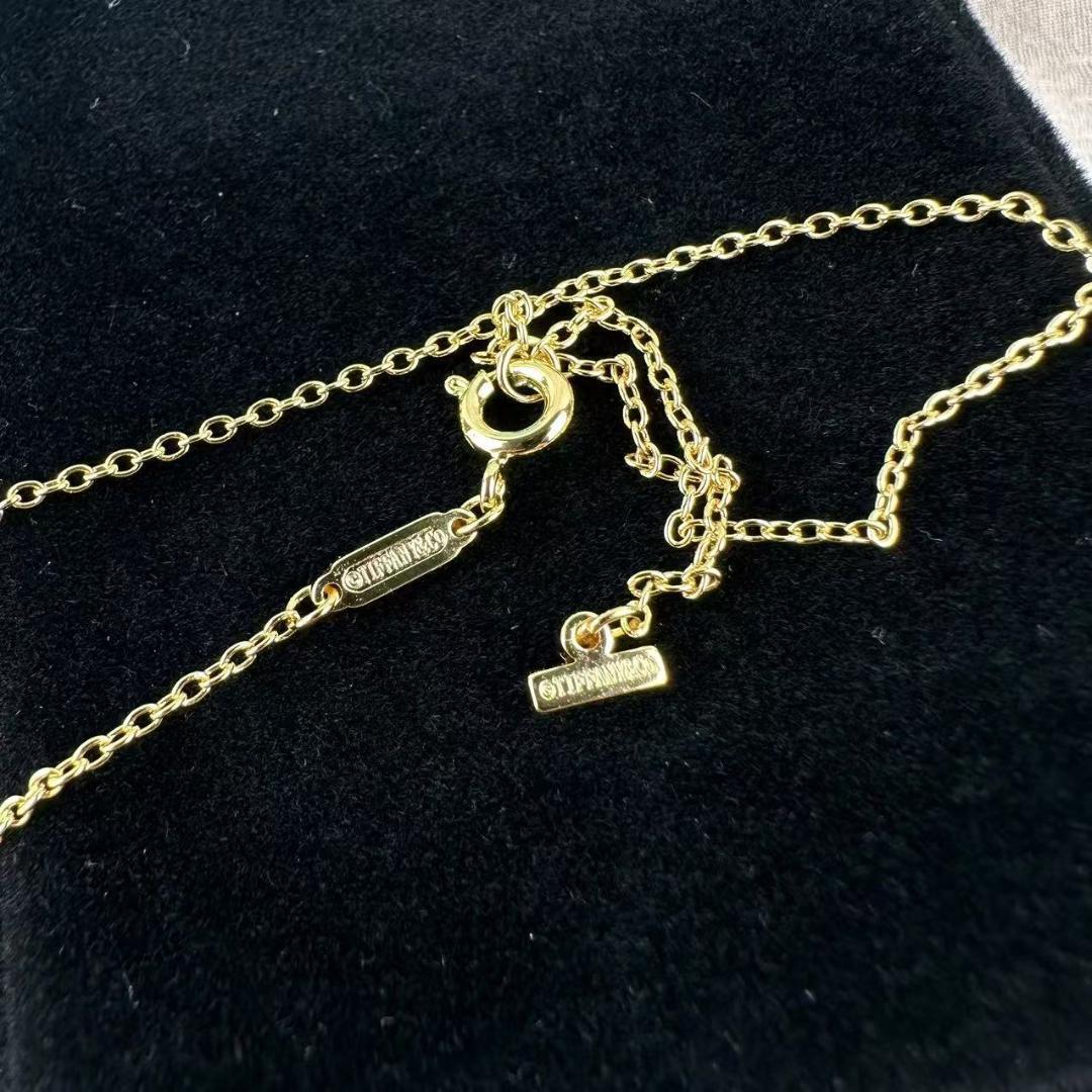 Tiffany & Co. ゴールド バーネックレス Tiffany & Co. ゴールド バーネックレス