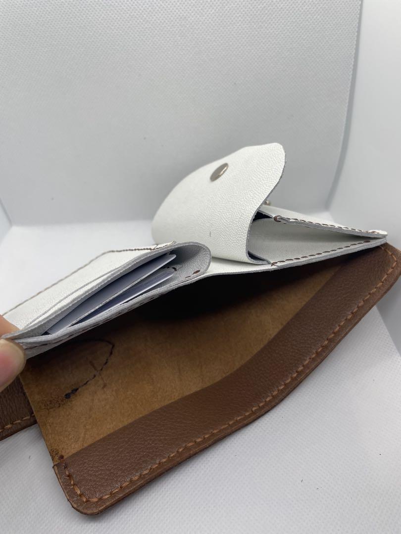 三つ折り財布ミドルウォレットホーウィン社製馬革新品未使用