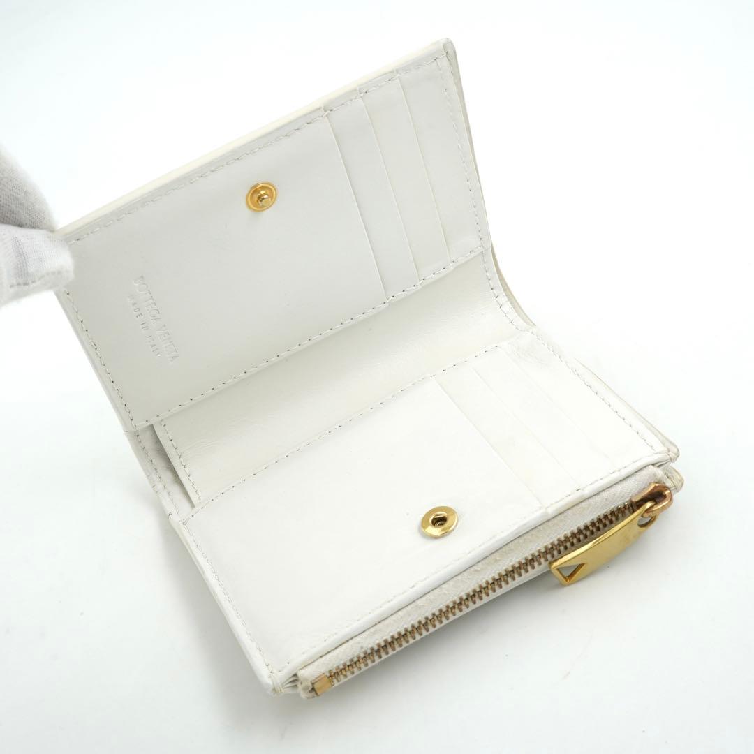 ✨未使用展示品✨　bottega venetaミニ財布　マキシイントレ　二つ折り ✨未使用展示品✨ bottega venetaミニ財布 マキシイントレ 二つ折り