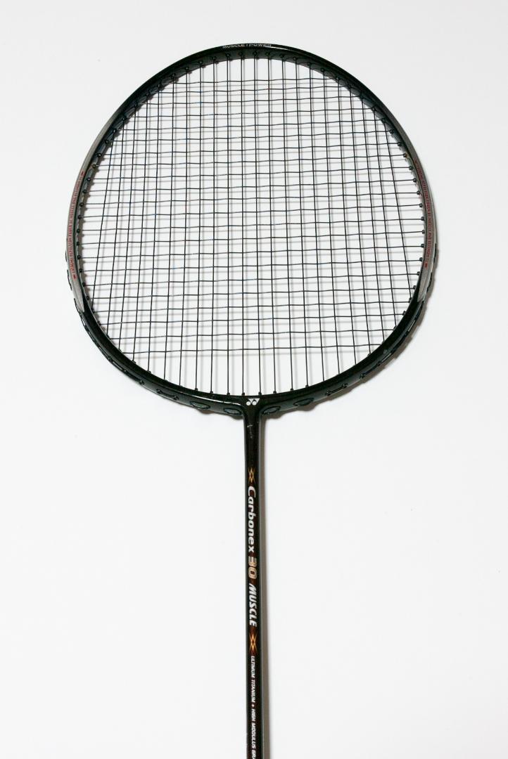 【バトミントンラケット】　YONEX　Carbonex 30　MUSCLE