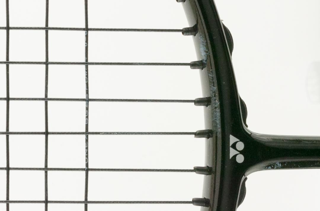 【バトミントンラケット】　YONEX　Carbonex 30　MUSCLE