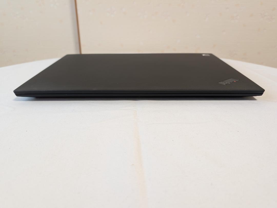 ThinkPad P1 Gen3 i7/32G/1T/15.6インチ4K/GPU ThinkPad P1 Gen 3 | 15 Inch Workstation Laptop | Lenovo US