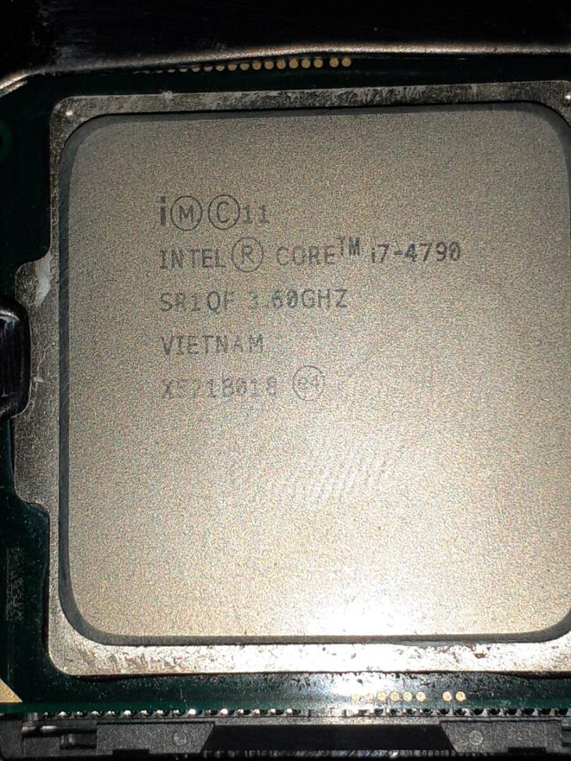 Corei7-4790,ASRockZ97,メモリー16G、簡易水冷付き
