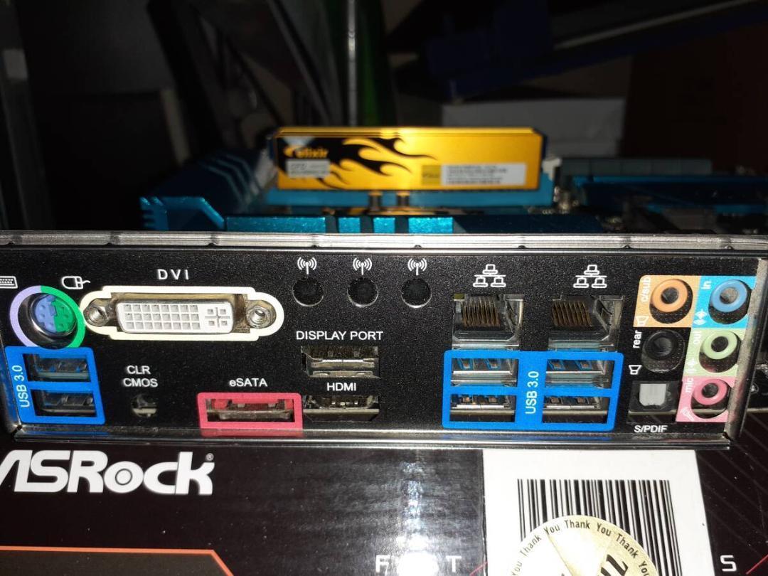 Corei7-4790,ASRockZ97,メモリー16G、簡易水冷付き