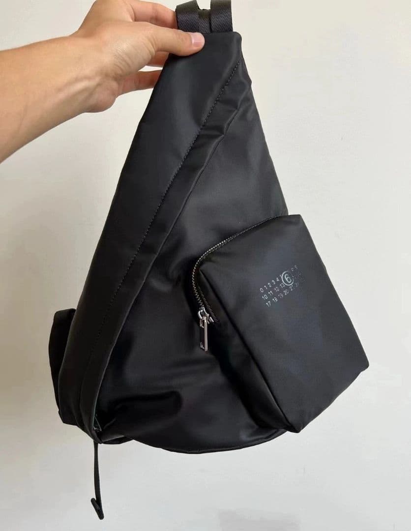 Maison Margiela MM6 スリングバッグ