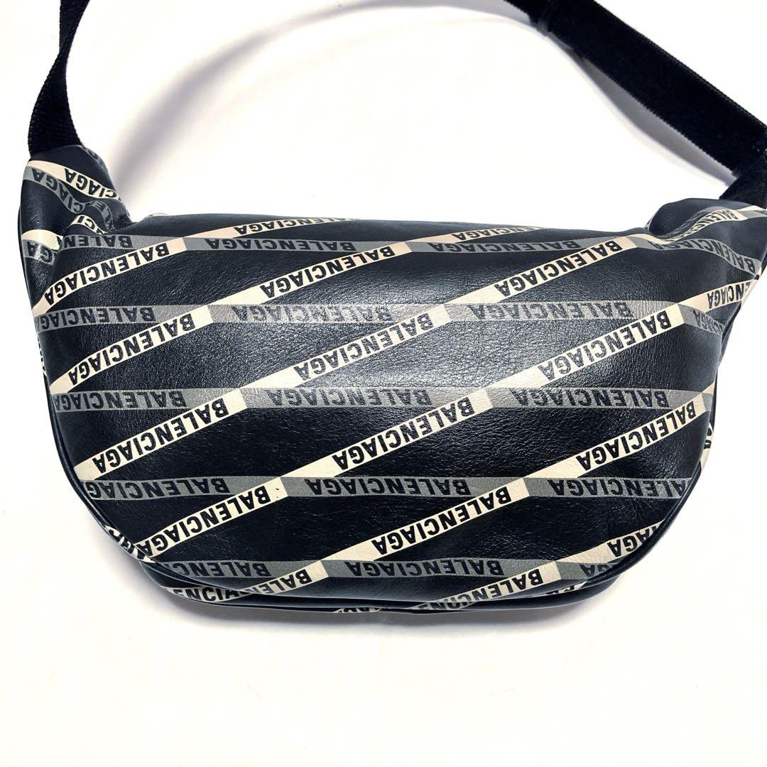 最高の品質 ✨美品✨BALENCIAGA ボディバッグ 黒 総柄 レザー ダイアゴナル バッグ