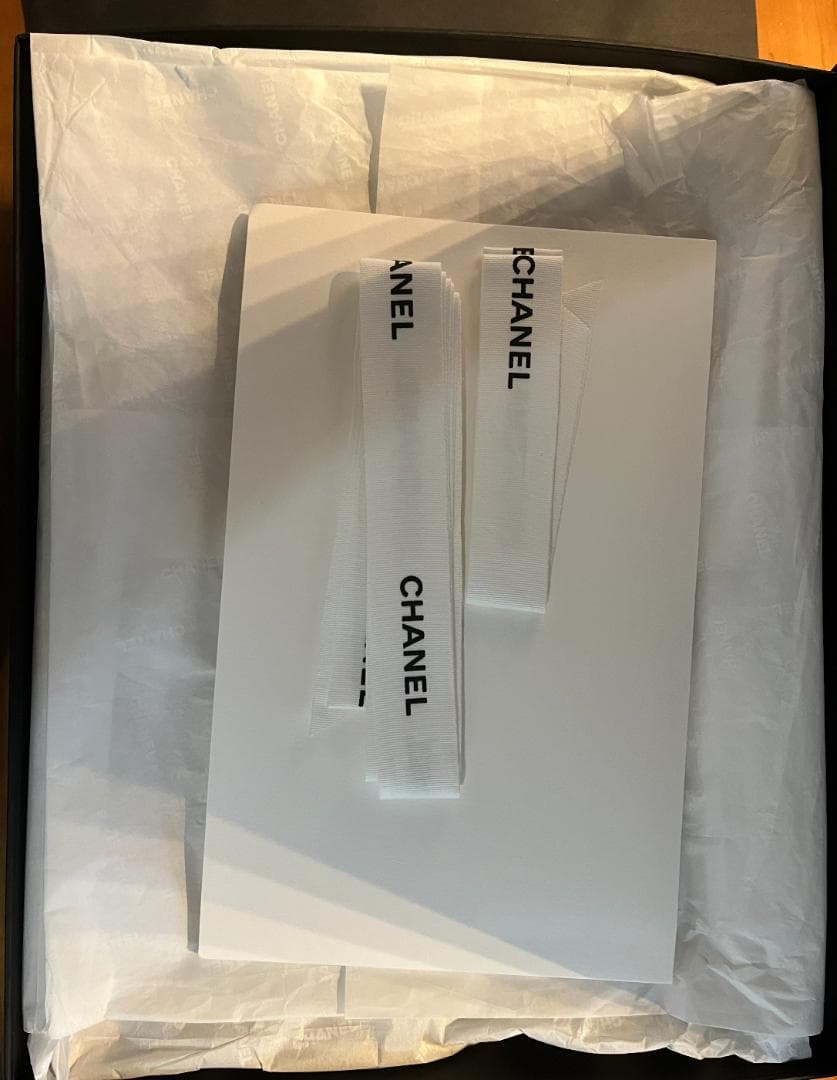 CHANEL 19 ハンドバッグ チェーンショルダー ラージ CHANEL 19 ハンドバッグ チェーンショルダー ラージ