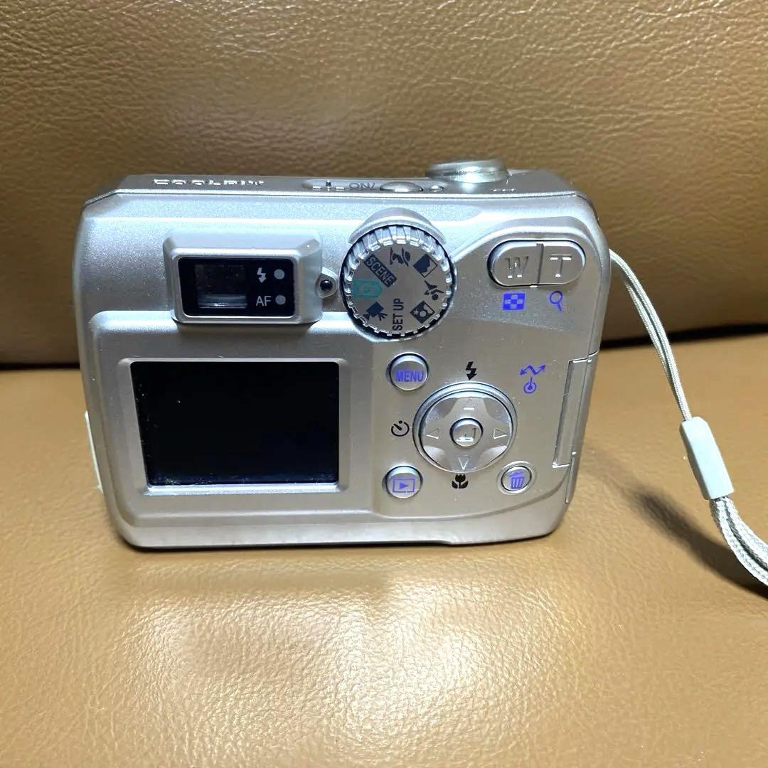 【動作確認済】Nikon Coolpix 3200 デジタルカメラ　単三電池付き