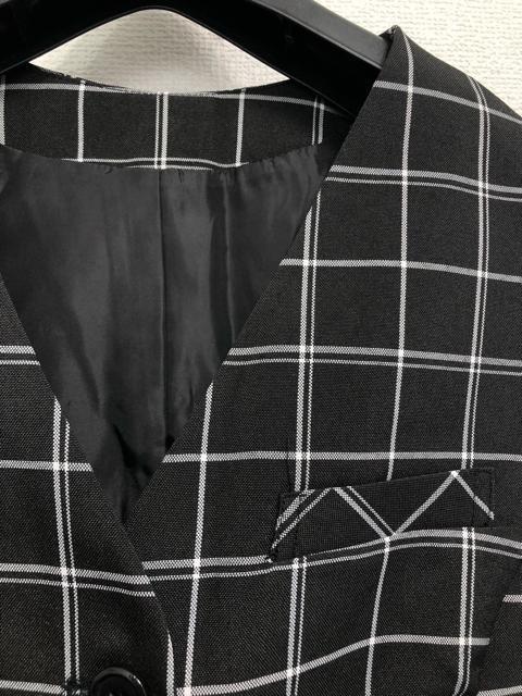 新品☆11号M♪黒系チェック柄♪ベストスーツ♪お仕事・事務服☆b311