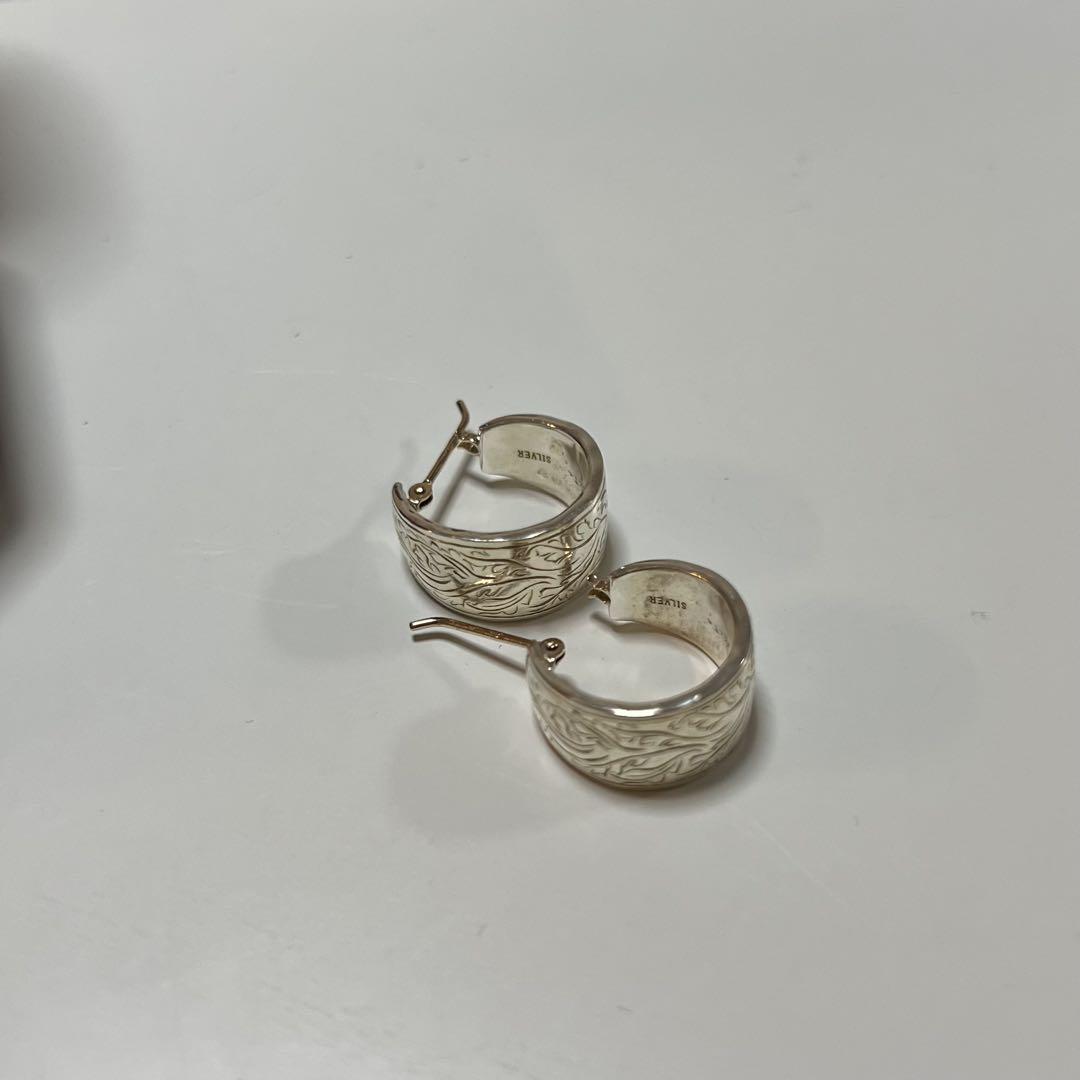 agete ピアス