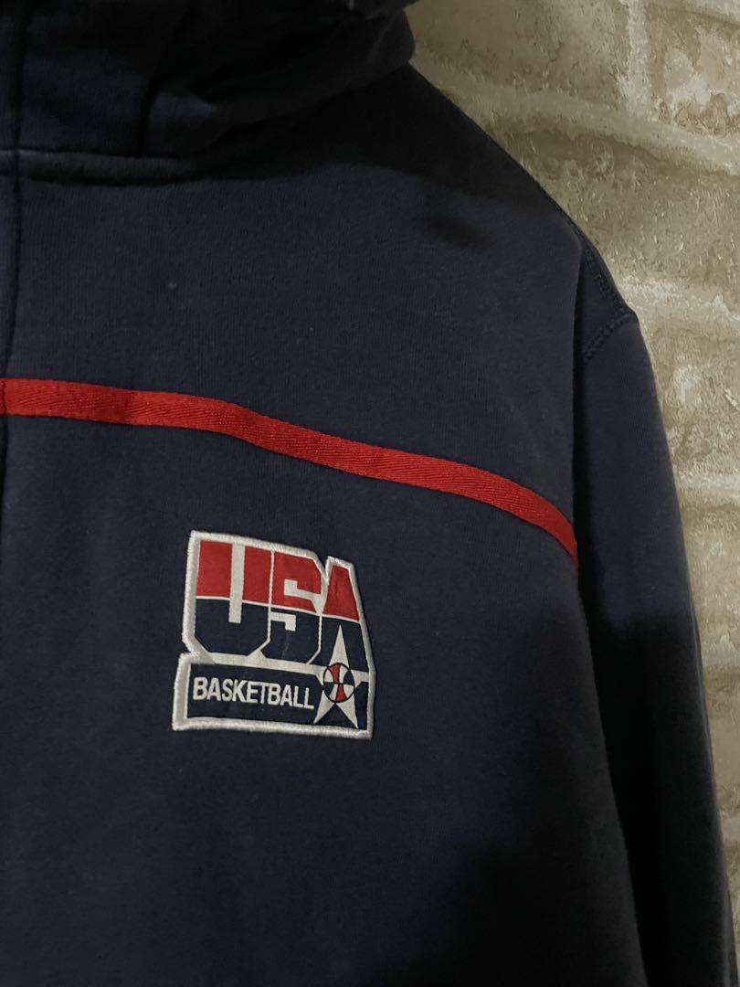 ビンテージ　NIKE メンズL パーカー　NBA USA代表　刺繍ロゴ