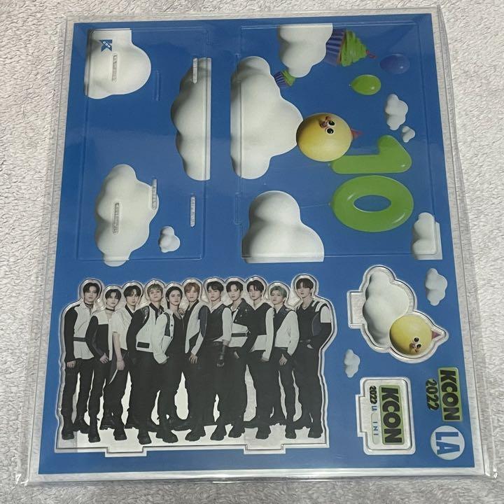 KCON LA INI アクスタ 全員 集合