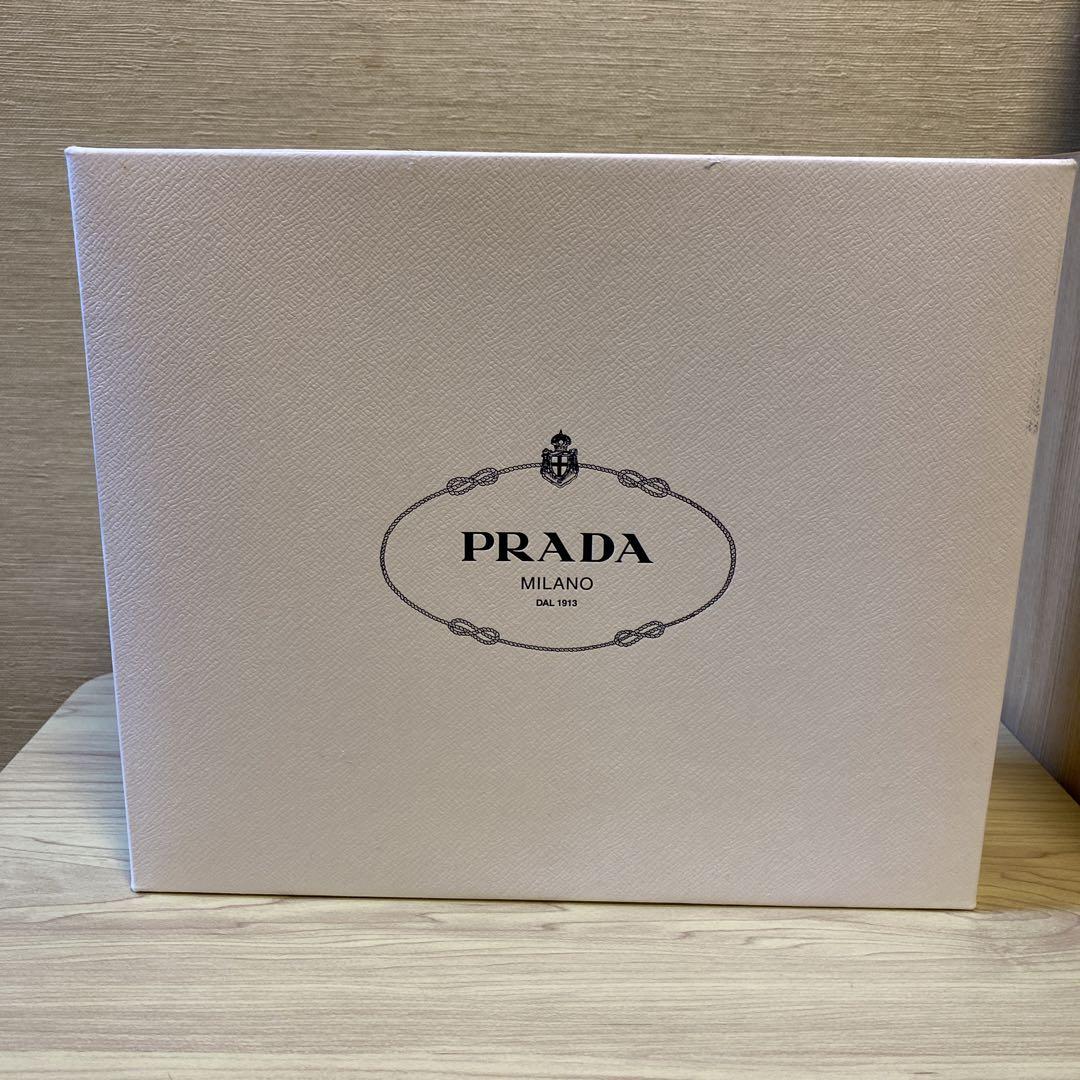 PRADA 空箱
