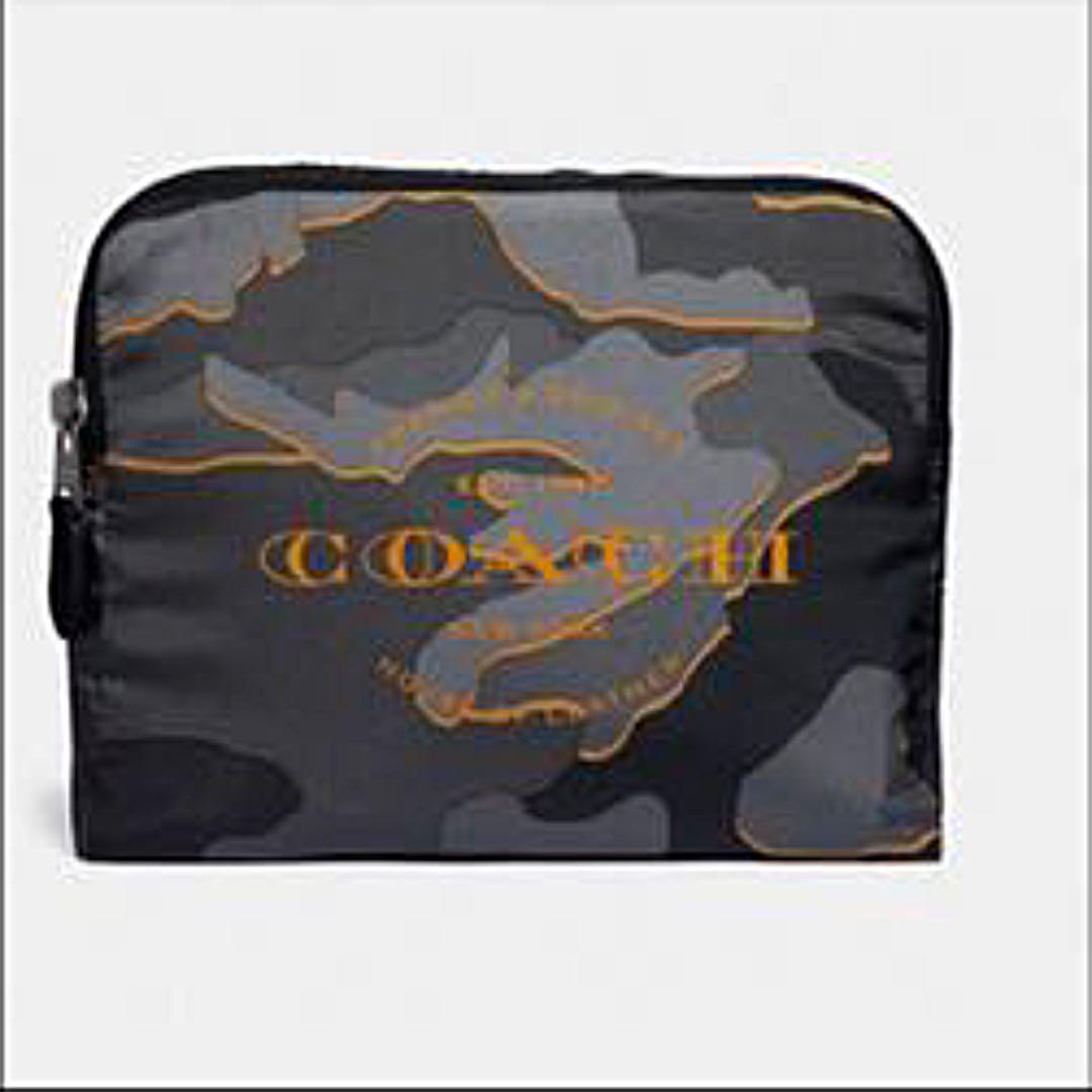 コーチ ☆新品☆COACH メンズ バックパック 迷彩柄 /リュック