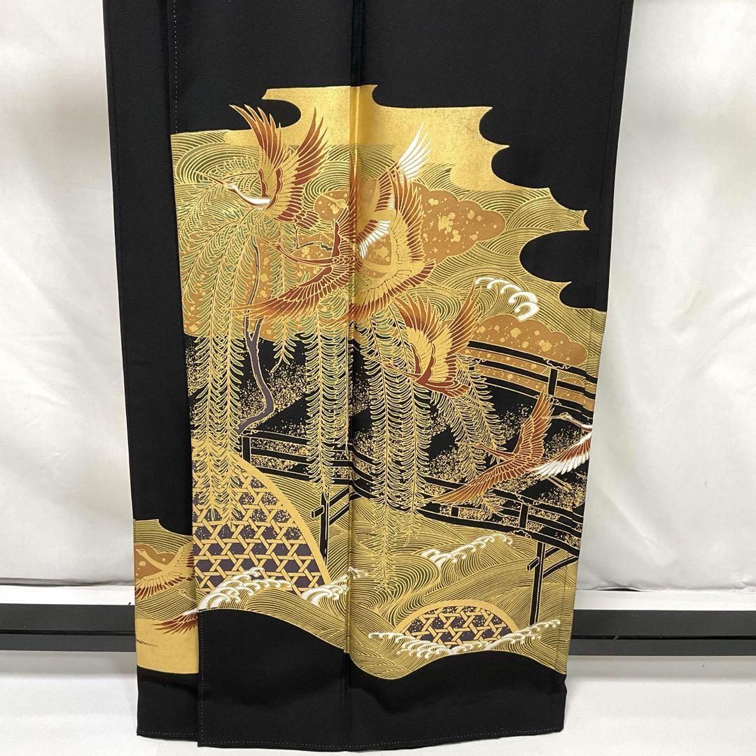 C269正絹　黒留袖　比翼付　五つ紋　金箔　着物着物・浴衣