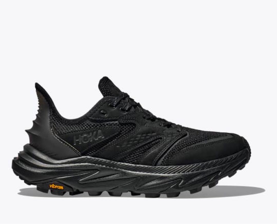 HOKA トレイルランニングシューズ ブラック