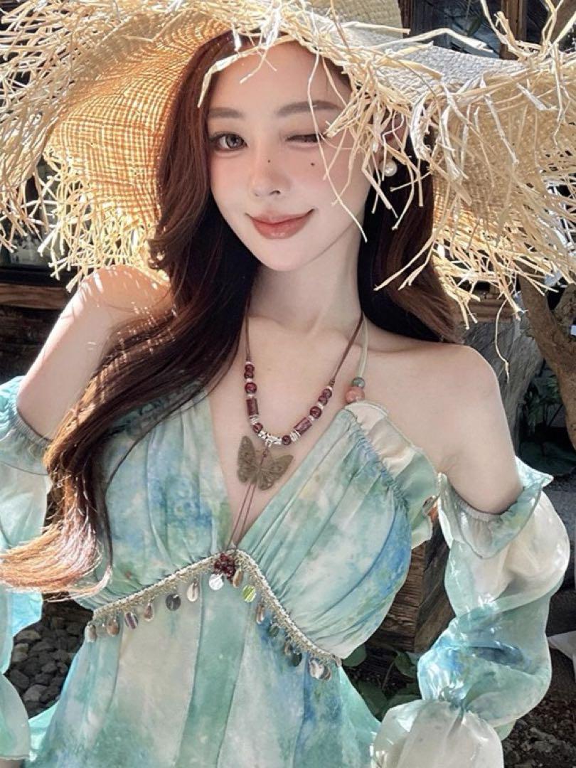 旅行にぴったり！ロングワンピースで涼しげコーデ