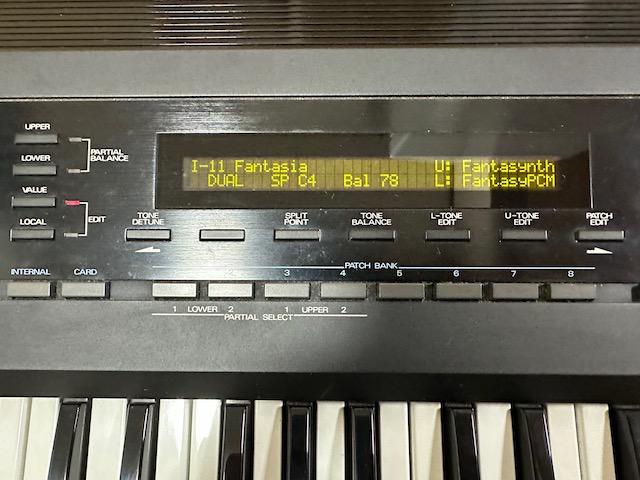 Roland D-50 (純正HC付) 動作品（電池交換済み） Roland D-50 (純正HC付) 動作品（電池交換済み）Ω