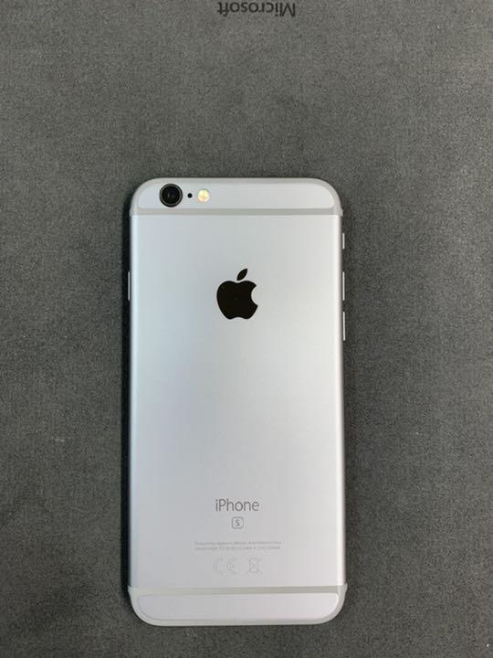 スマートフォン本体iPhone 6s Space Gray 32 GB SIMフリー