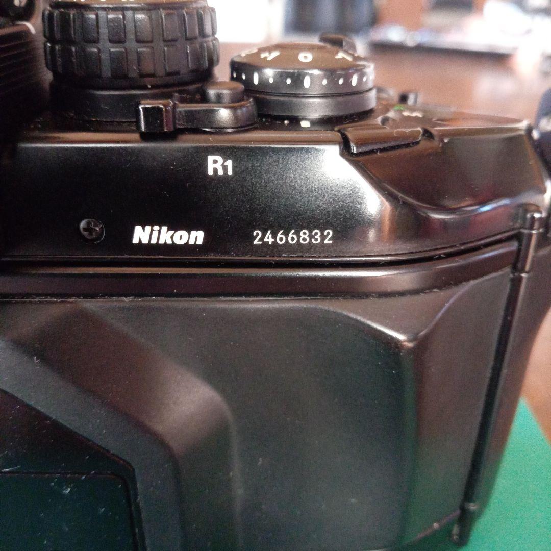 ニコン　NikonF4ボディ（動作確認済）