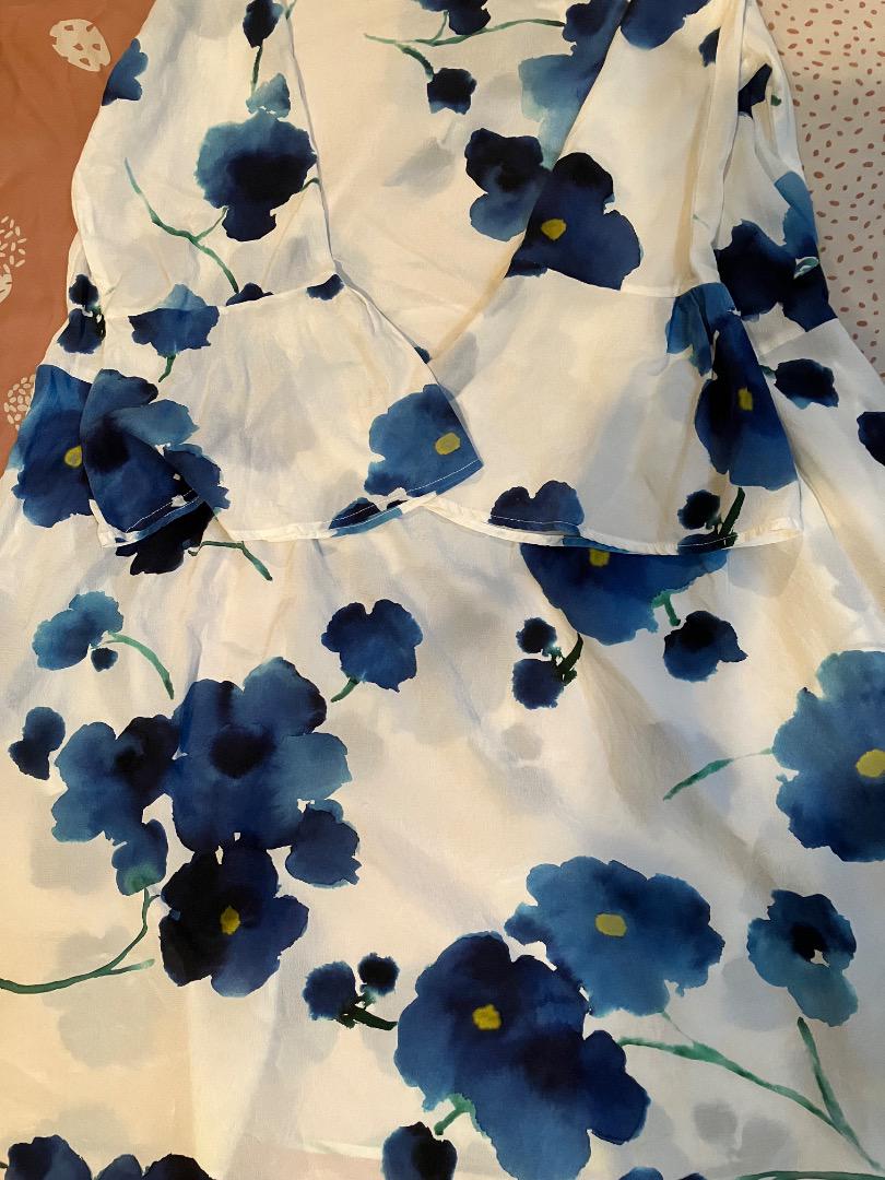 MaxMara マックスマーラ 花柄ワンピース夏の海辺に素敵 薄生地