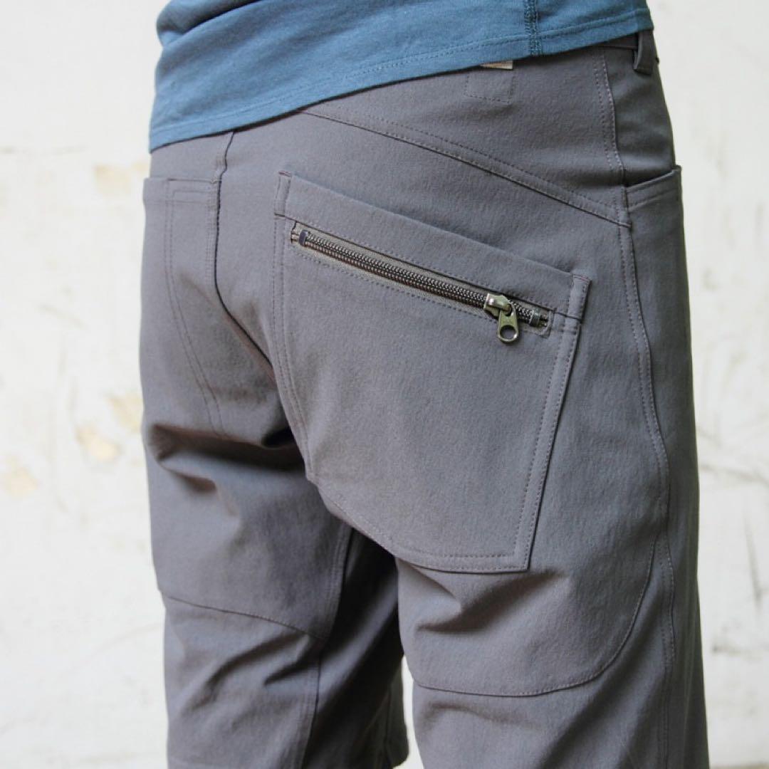新品未使用 SWRVE durable Regular Shorts Gray