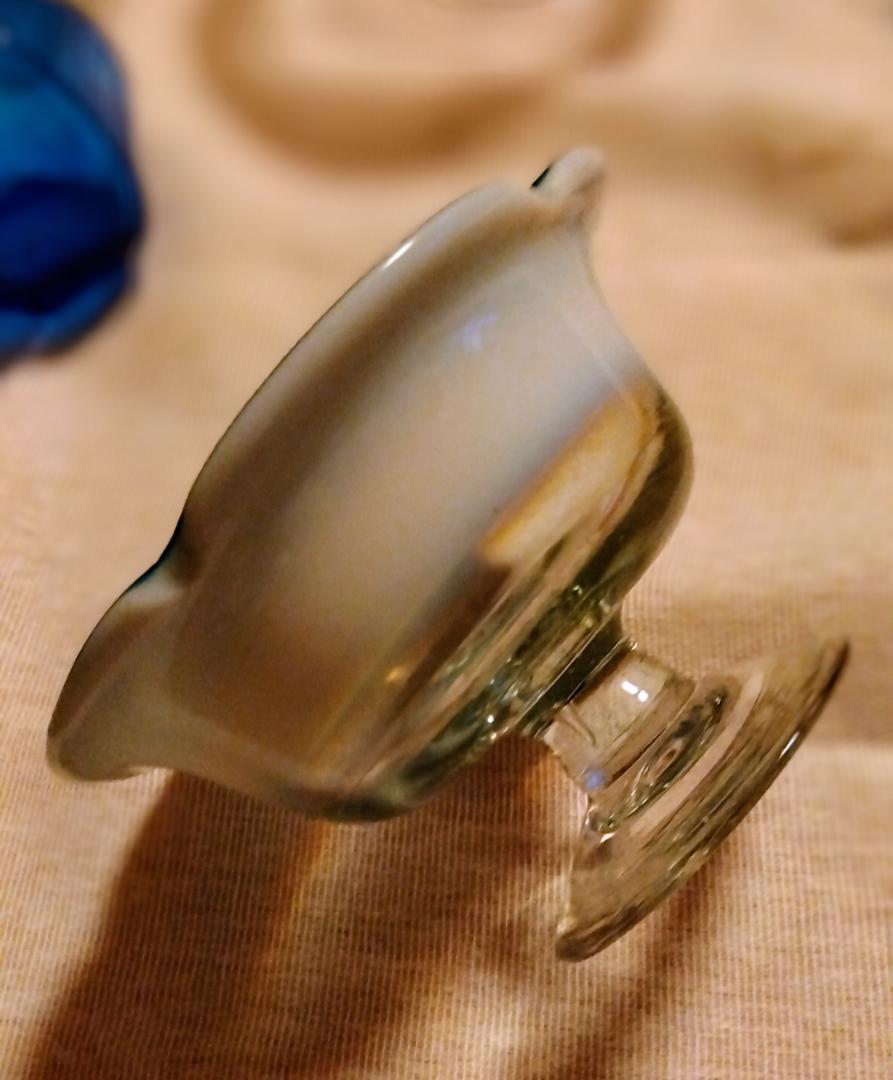大正ガラス　昭和レトロ　氷コップ　氷カップ　骨董品　和ガラス　乳白色 大正ガラス 昭和レトロ 氷カップ 氷コップ 和ガラス ウラン