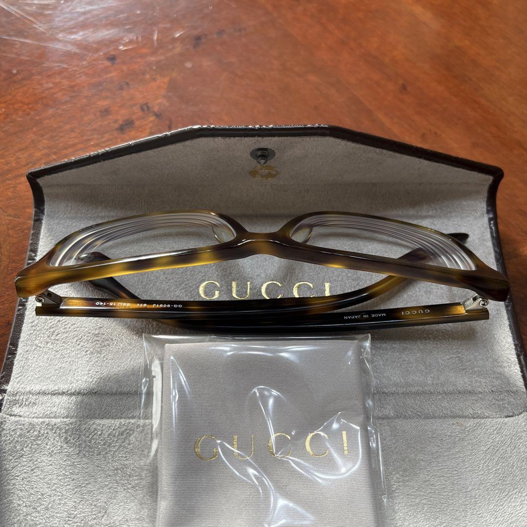GUCCI［付属品完備:美品］べっ甲バレッタ