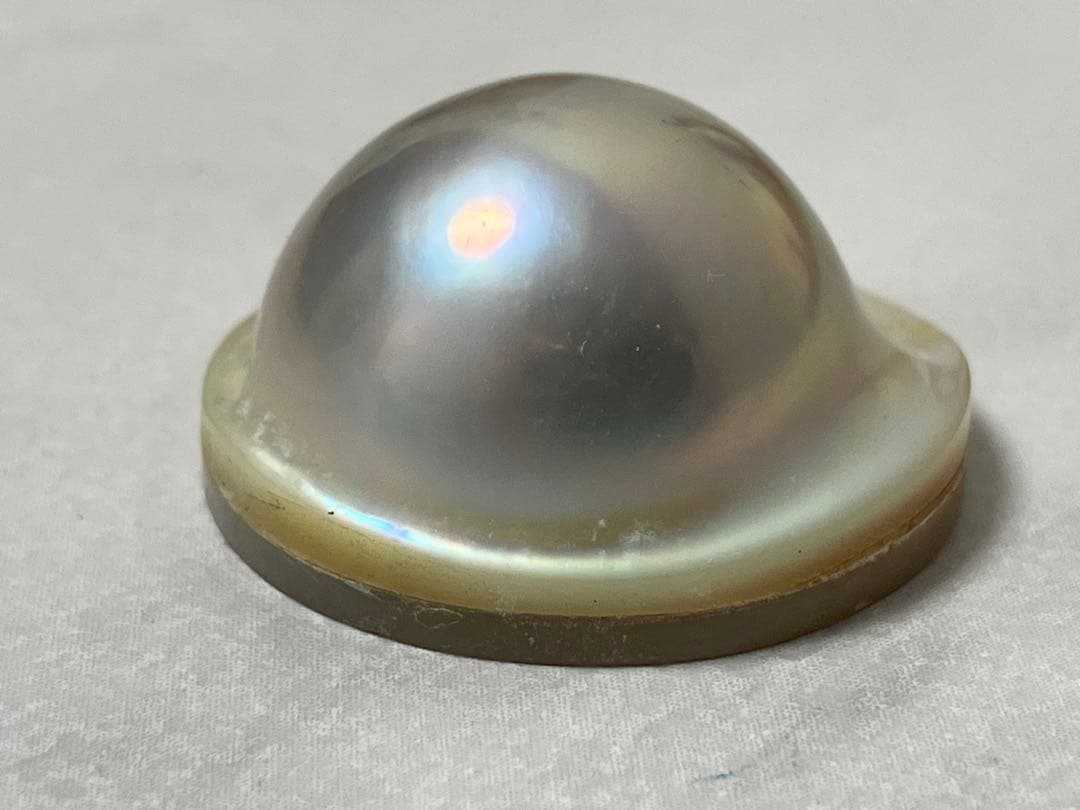 天然マベパールルース　マベ真珠　約2.5㎝　ハンドメイドの材料に