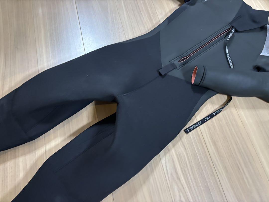 ★送料無料・日本製・お洒落★オニール　セミドライ　ウエットスーツ　サーフィン