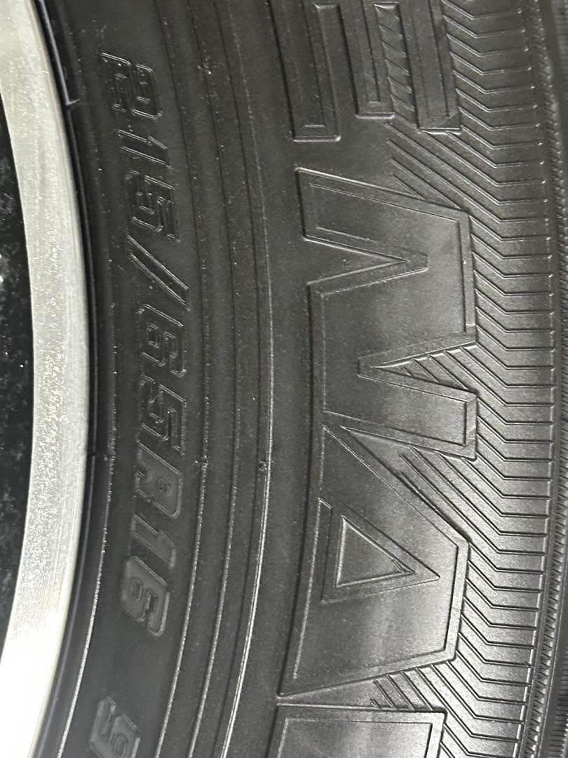 送料無料　ヴェルファイア外　R5年製造冬タイヤグッドイヤー　215/65R16