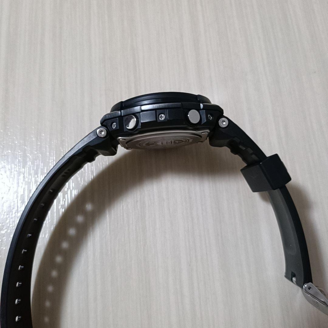 ✯ G-STEEL 電波ソーラー GST-W100G-1BJF ブラック ✯