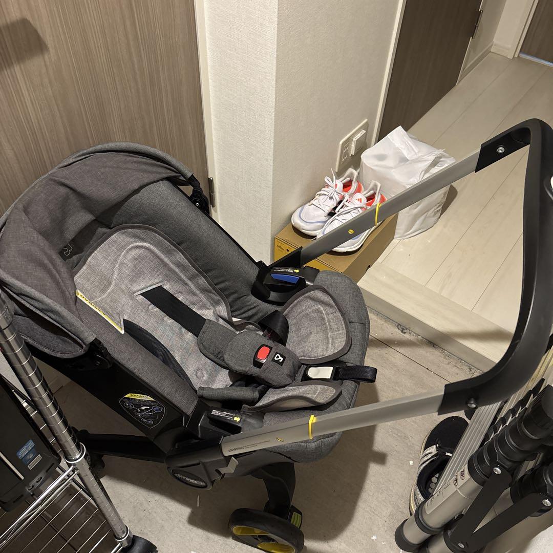 ドゥーナ doona+　ベビーカー＆チャイルドシート